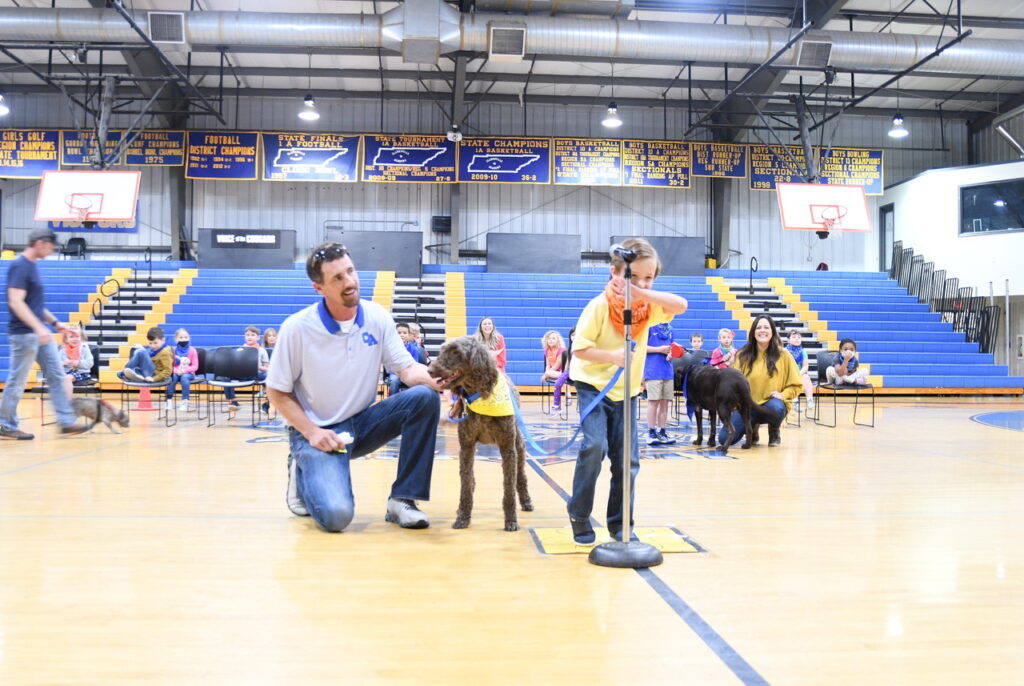 Clarksville-academy-traditions-first-grade-pet-show